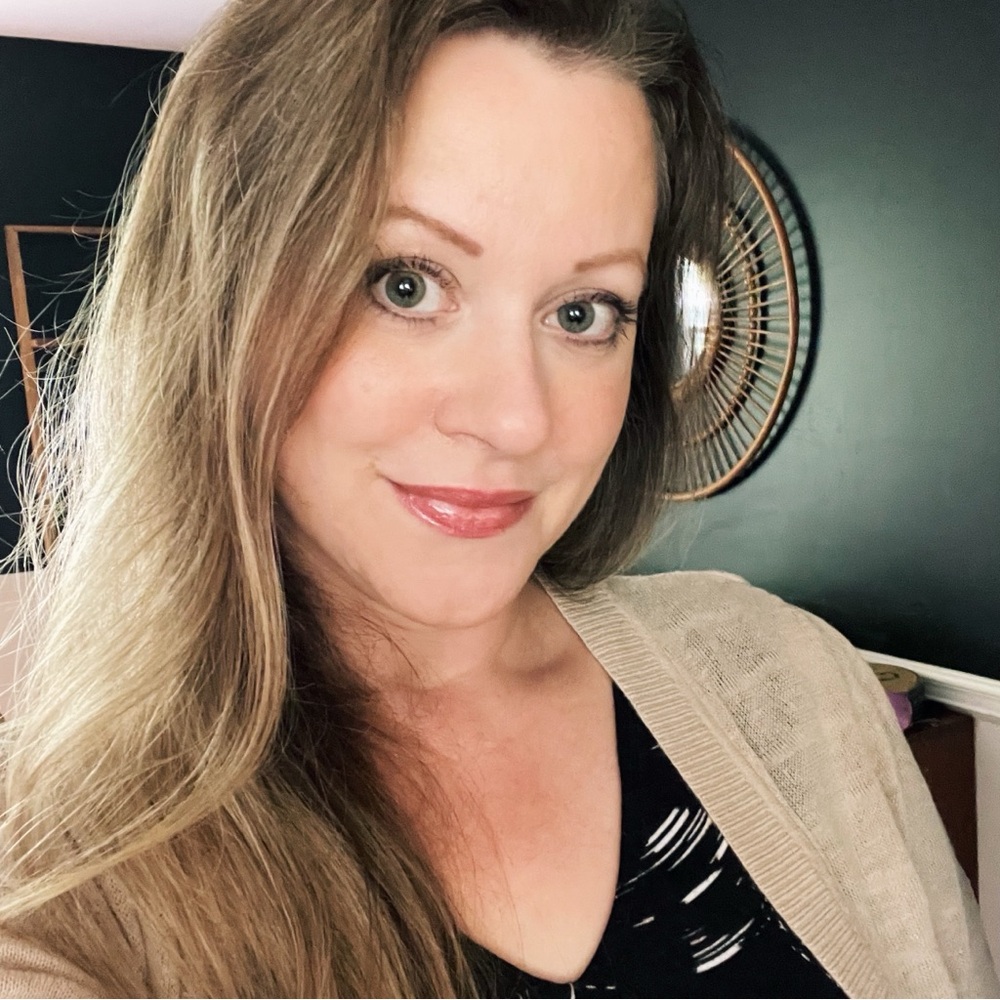Meet your Posher, Alice